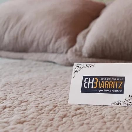 Atlantique - Lycee Hotelier - Management School Otel Biarritz