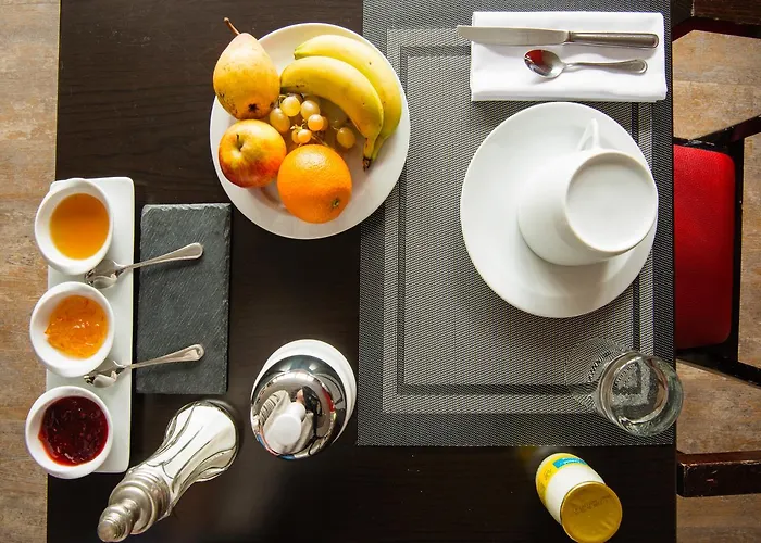 Atlantique - Lycee Hotelier - Management School Отель Биарриц